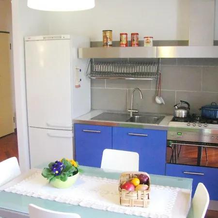 Bright Gioberti Courtyard